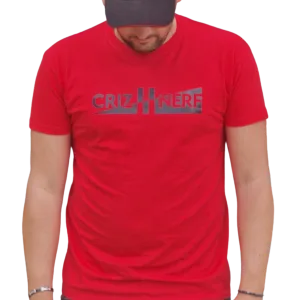 T-shirt rouge Criz2nerf « Ascension » avec logo sur la poitrine, porté de face