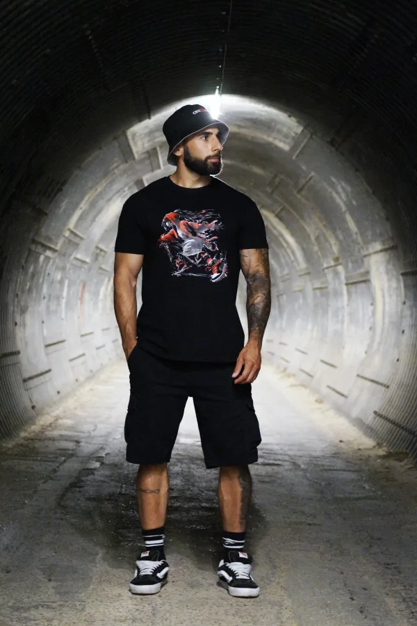 T-shirt "B-Girl" noir Criz2nerf – porté